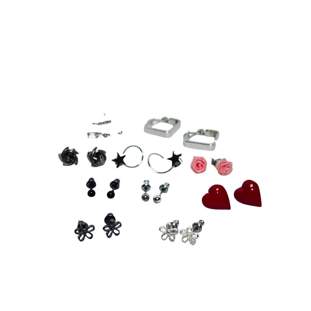 Lot Of 10 Silver Tone Pierced Earrings Floral Hearts Stars Roses Variety (6136)